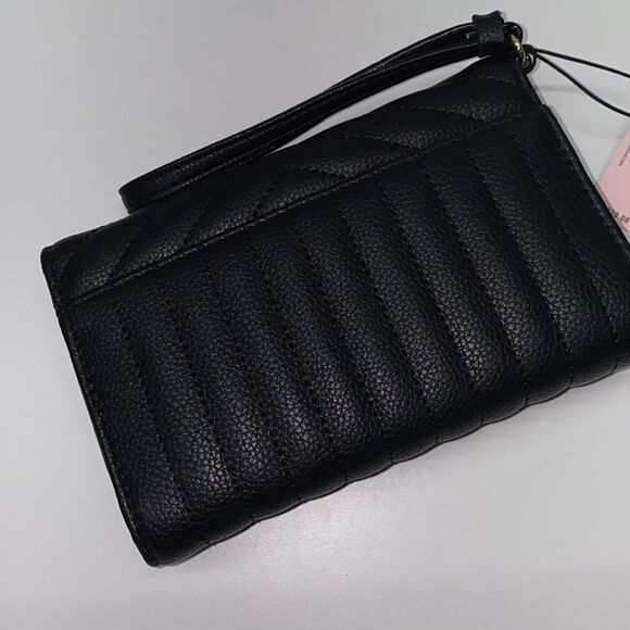 NEW Victoria's Secret V-Quilt Metallic Wallet w/ Wrist Strap black bag - Picture 5 of 7